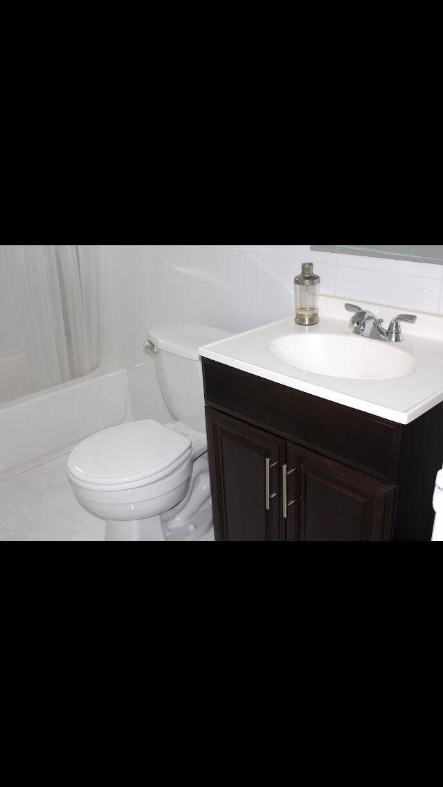 Beautiful, recently renovated corner condo with balcony, near pool and laundry facilities.