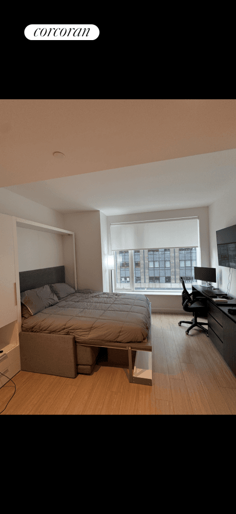 Welcome to Apartment 411 at 550 Tenth Avenue !