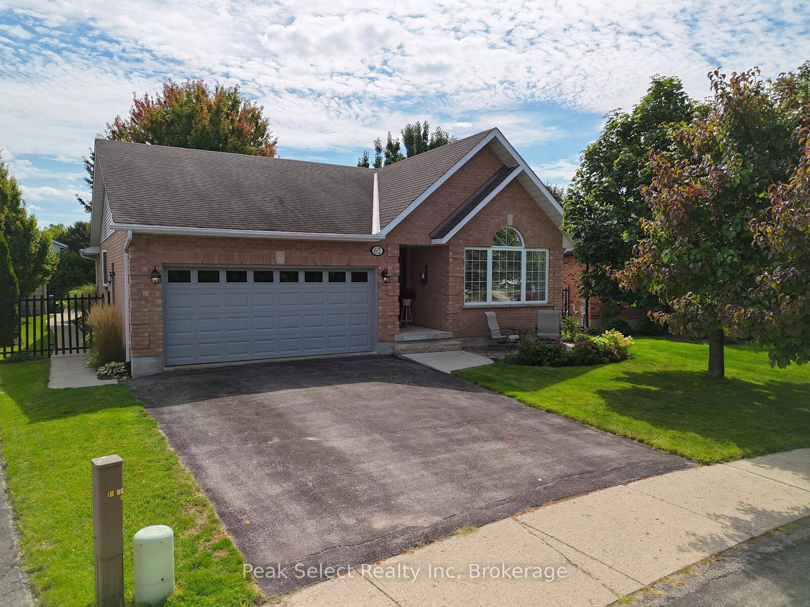 Welcome to your new staycation property, 62 Killoran Crescent, located in a tranquil family friendly neighbourhood in the iconic city of Stratford, Ontario.