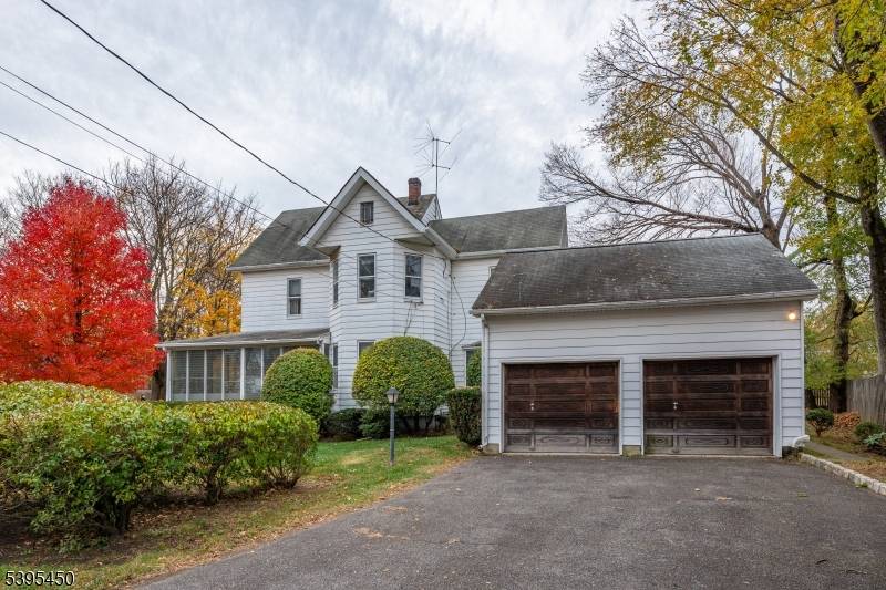 Hot new listing alert ! Come see this charming 3 bedroom, 2 bathroom colonial in a neighborhood setting yet a commuters dream location.