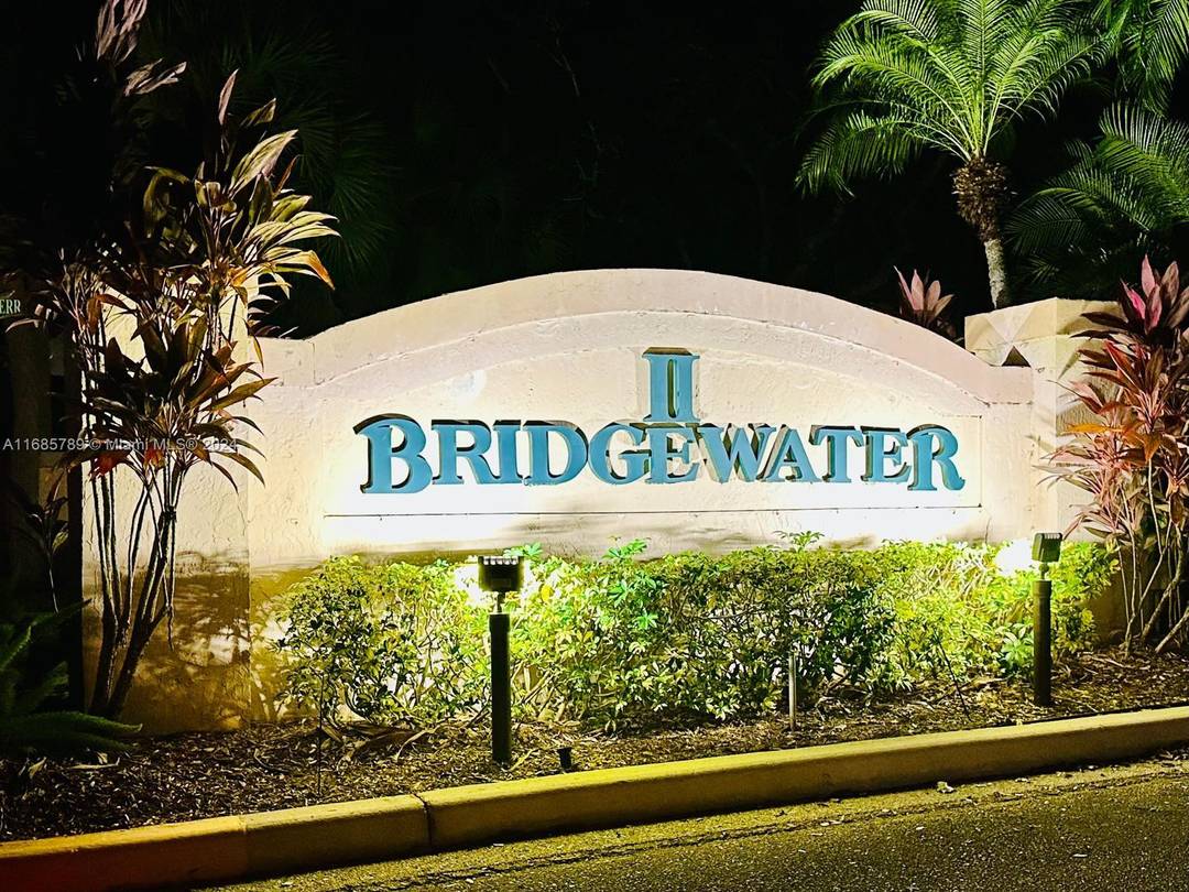 Beautiful and spacious 5 bedroom, 2.