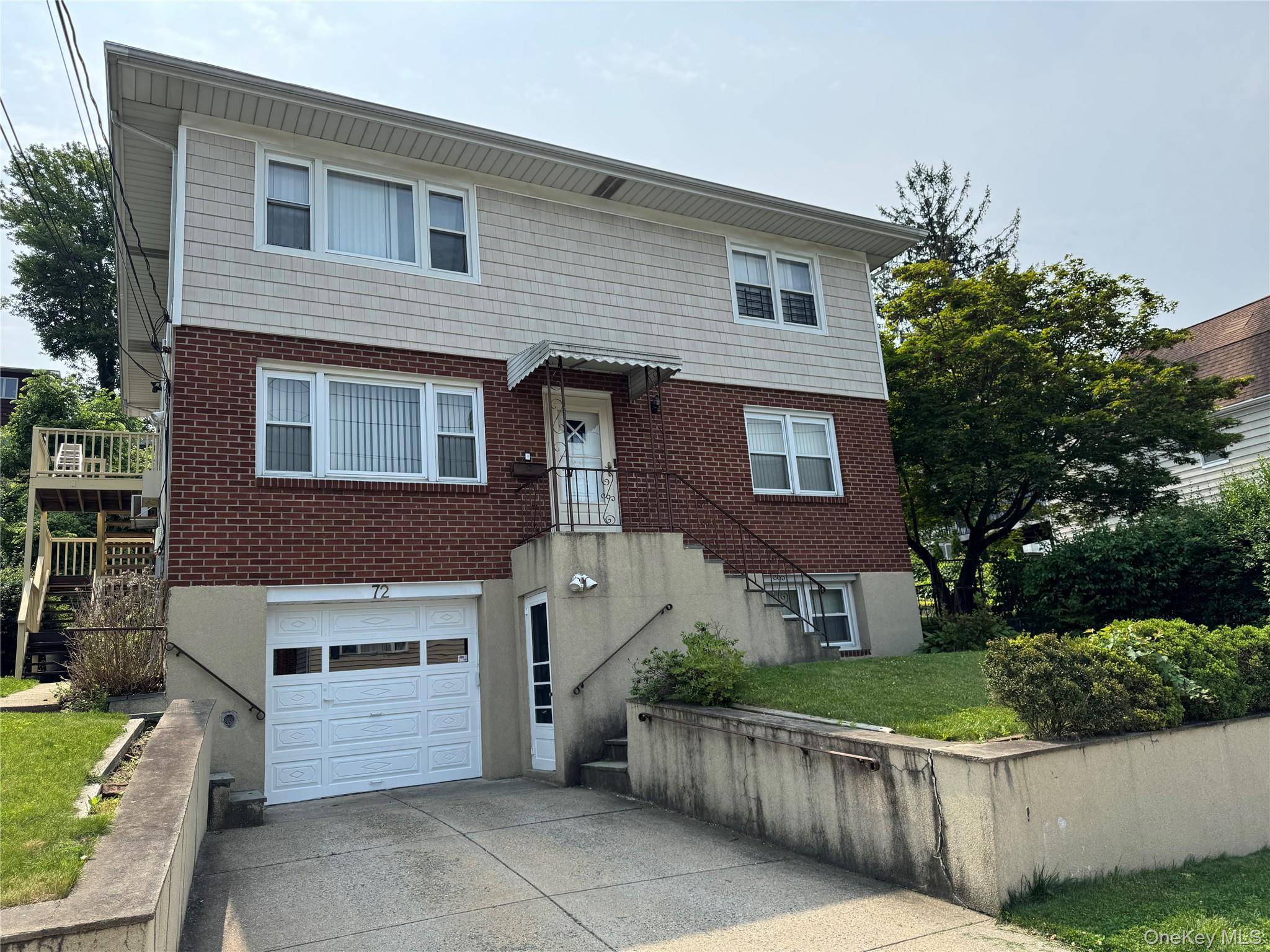 Property being sold AS IS and Owner will ONLY consider ALL CASH offers no exceptions !