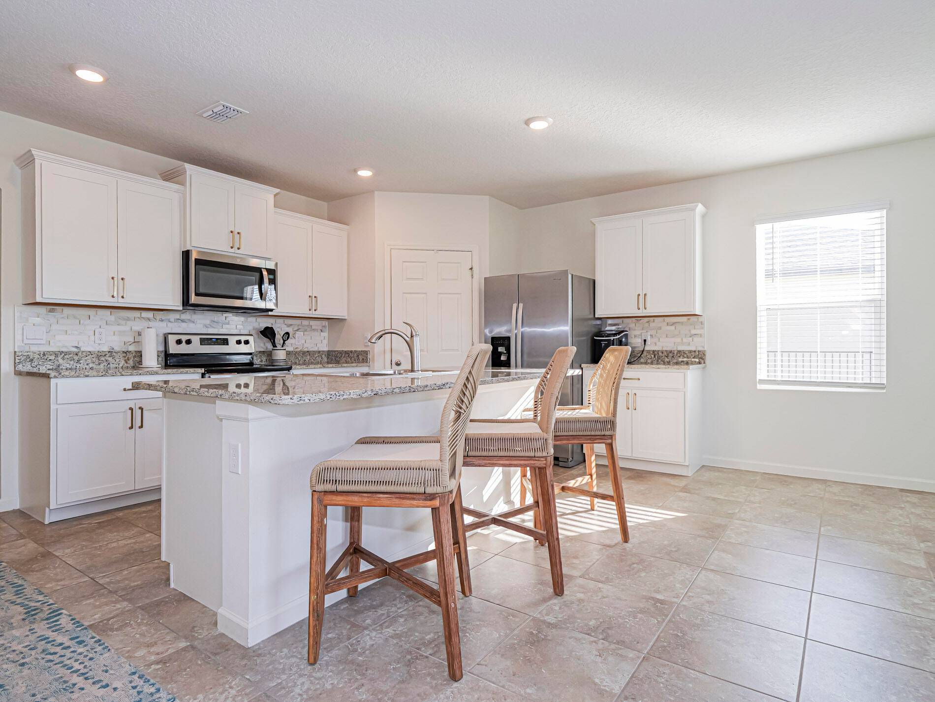 Stunning 4 2 2 SMART home in Lost Tree of Vero Beach !