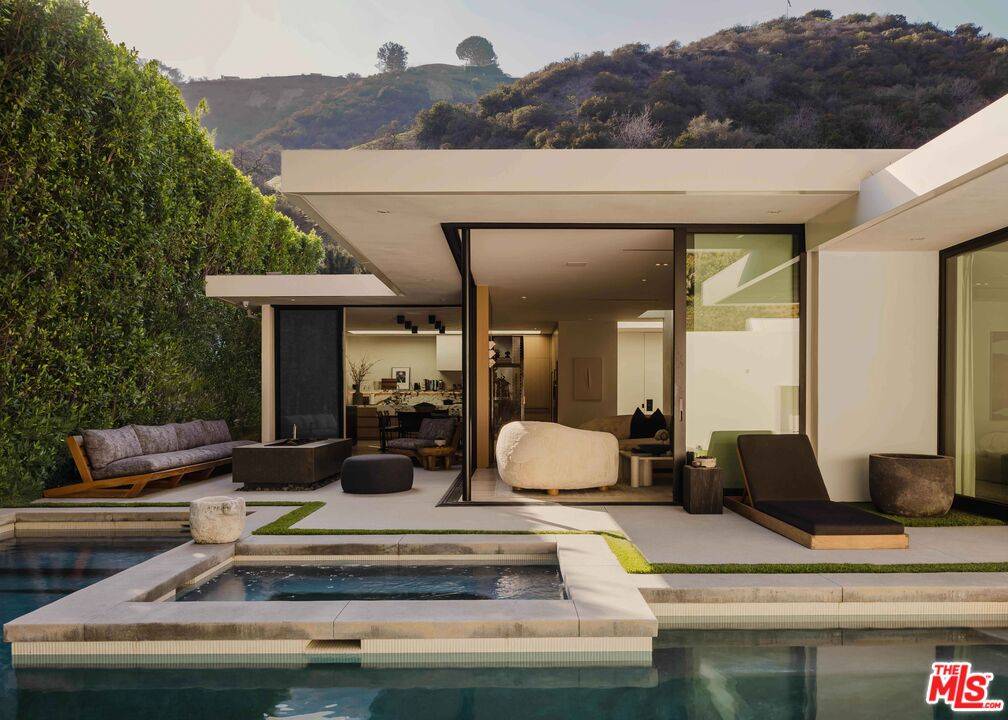 1952  N Beverly Dr 3BR Beverly Hills Post Office | B.H.P.O. La