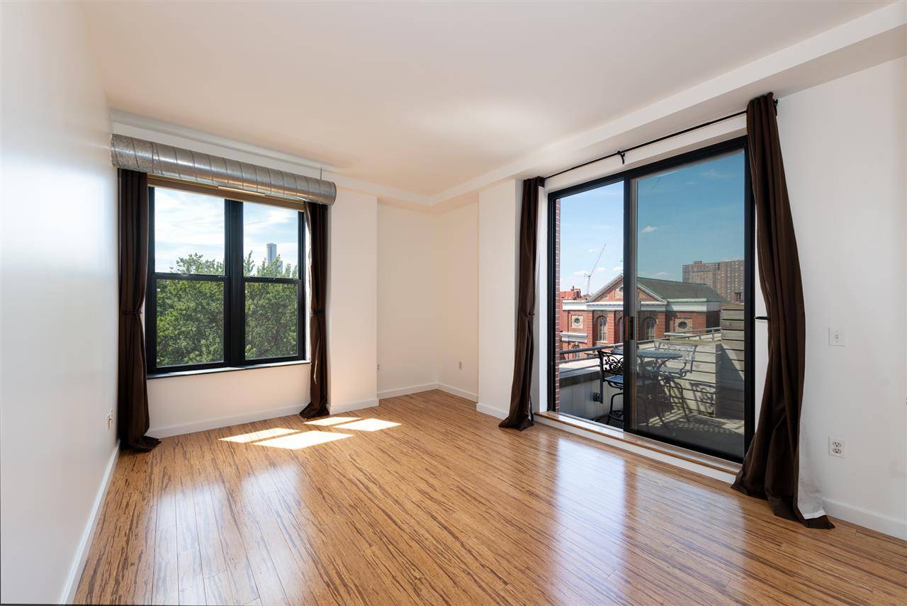 232 PAVONIA AVE New Jersey