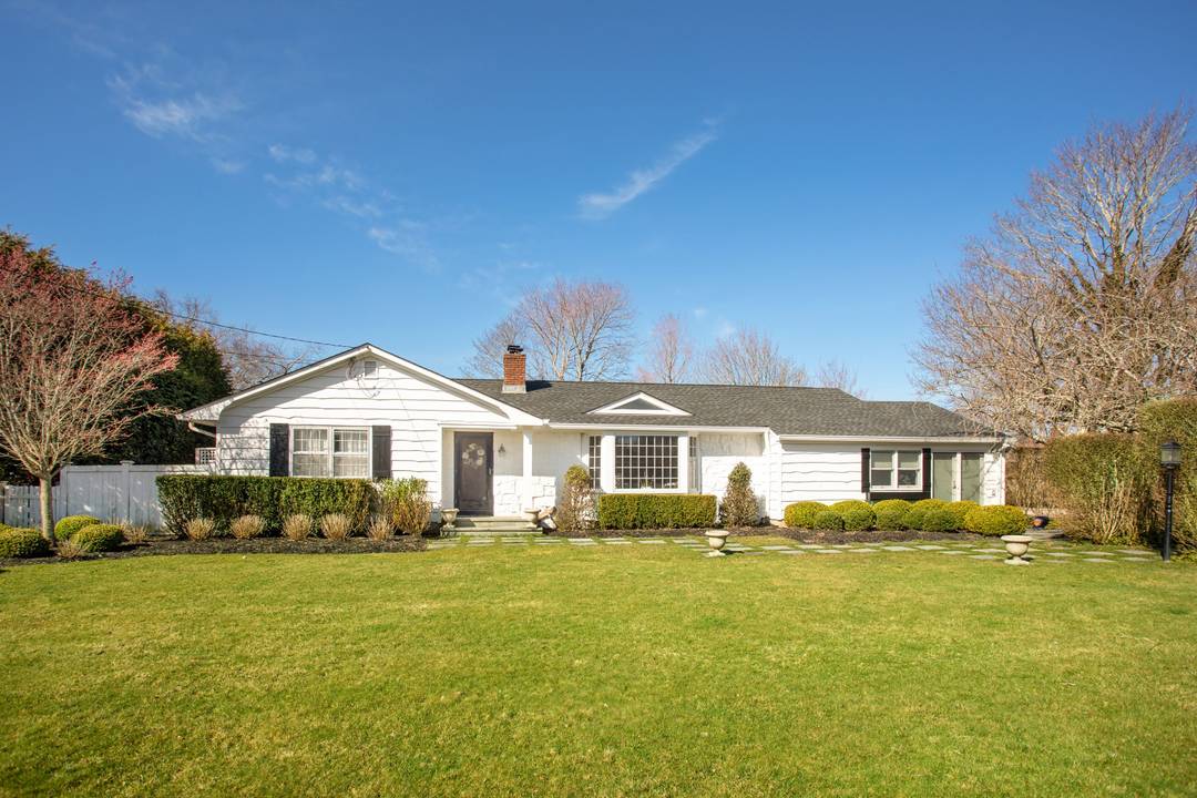 Polished Southampton Village