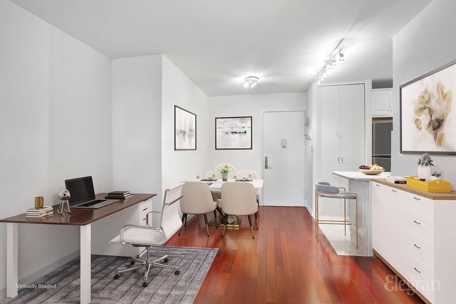 Massive north facing renovated 1 bedroom apartment in Turtle Bay !