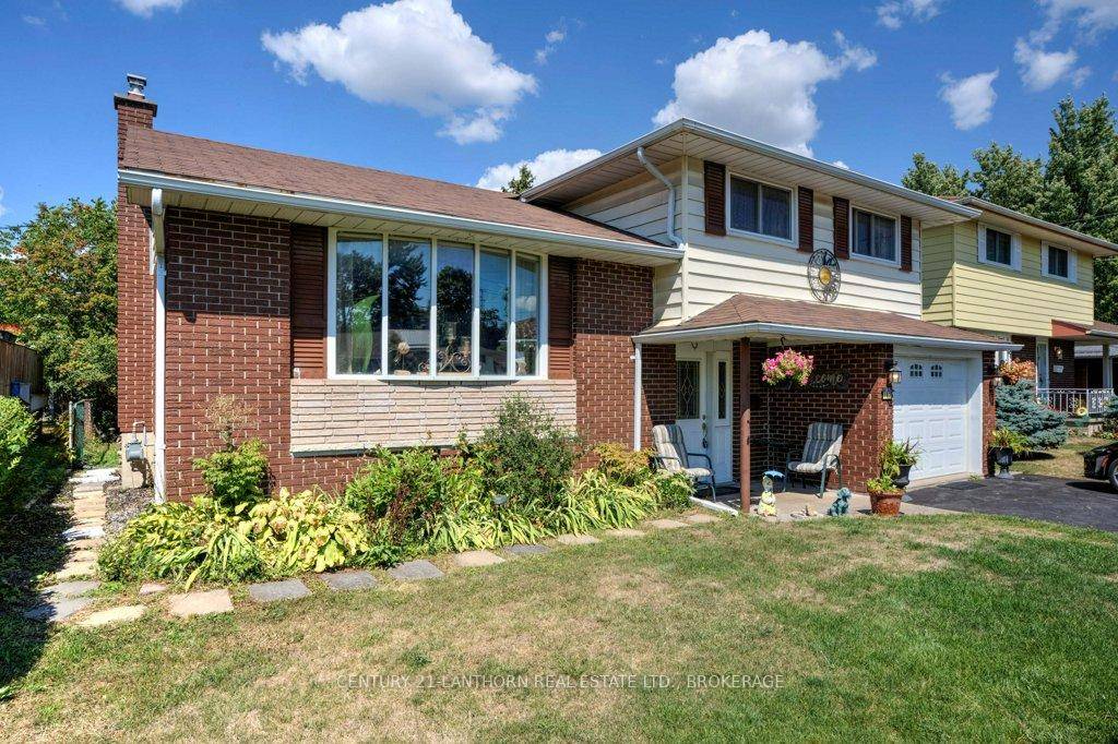 Lovely side split home on a mature lot in Napanee, within walking distance to parks and downtown shops.