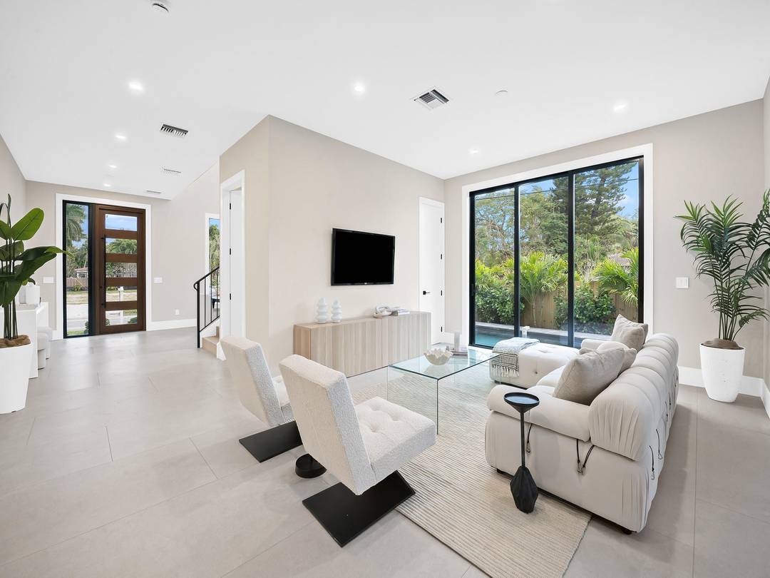 NEW CONSTRUCTION amp ; READY FOR OCCUPANCY Inspired by contemporary design amp ; architecture in E.