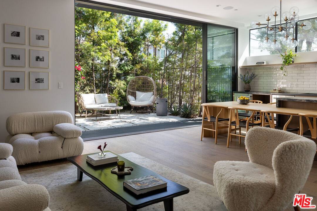 1927   18th St 4BR Santa Monica La