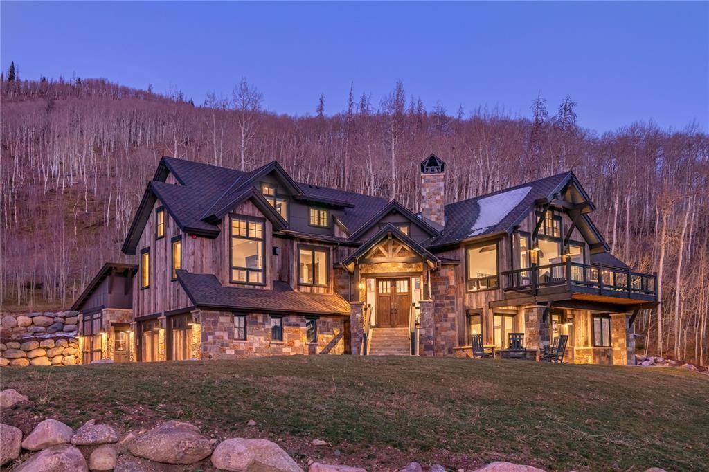 Highest point of Hamilton Creek neighborhood, unobstructed views of Gore Range Ten Mile Range Lake Dillon.