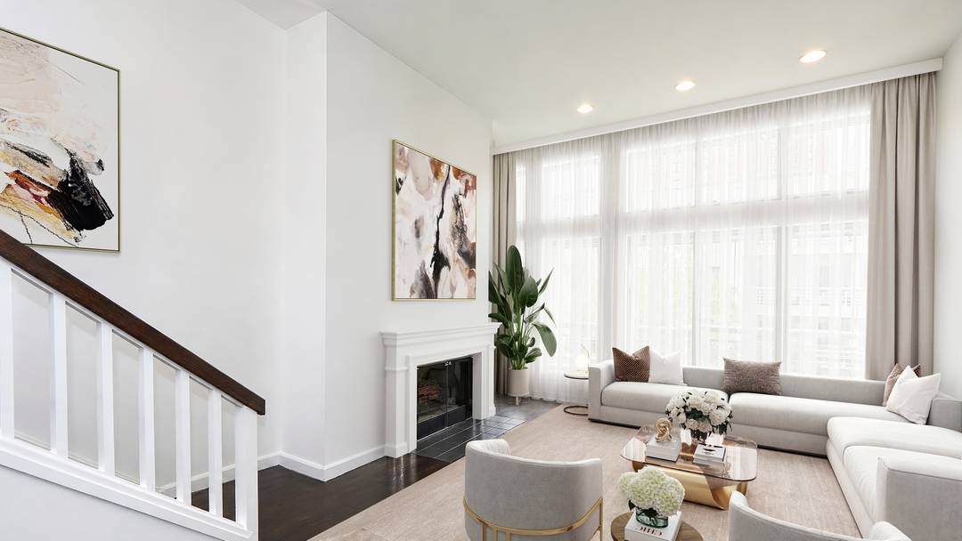 DRAMATIC TRIPLEX PENTHOUSE 3 BDR 3 BATH CONDO WITH TWO TERRACES amp ; PRIVATE ROOF DECK Welcome to PHA !