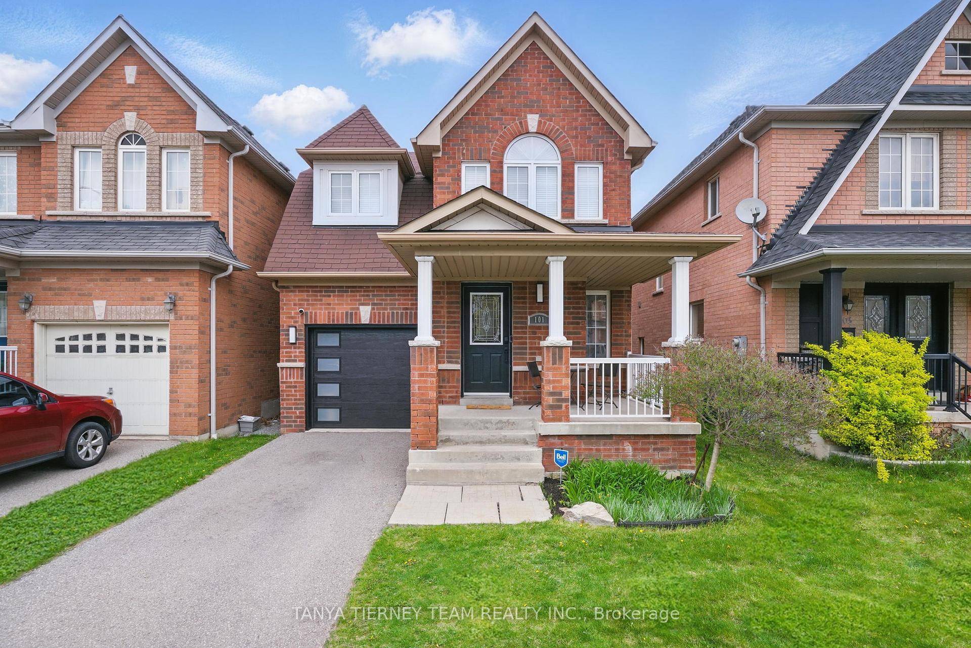 Welcome to 101 Oceanpearl Cres !