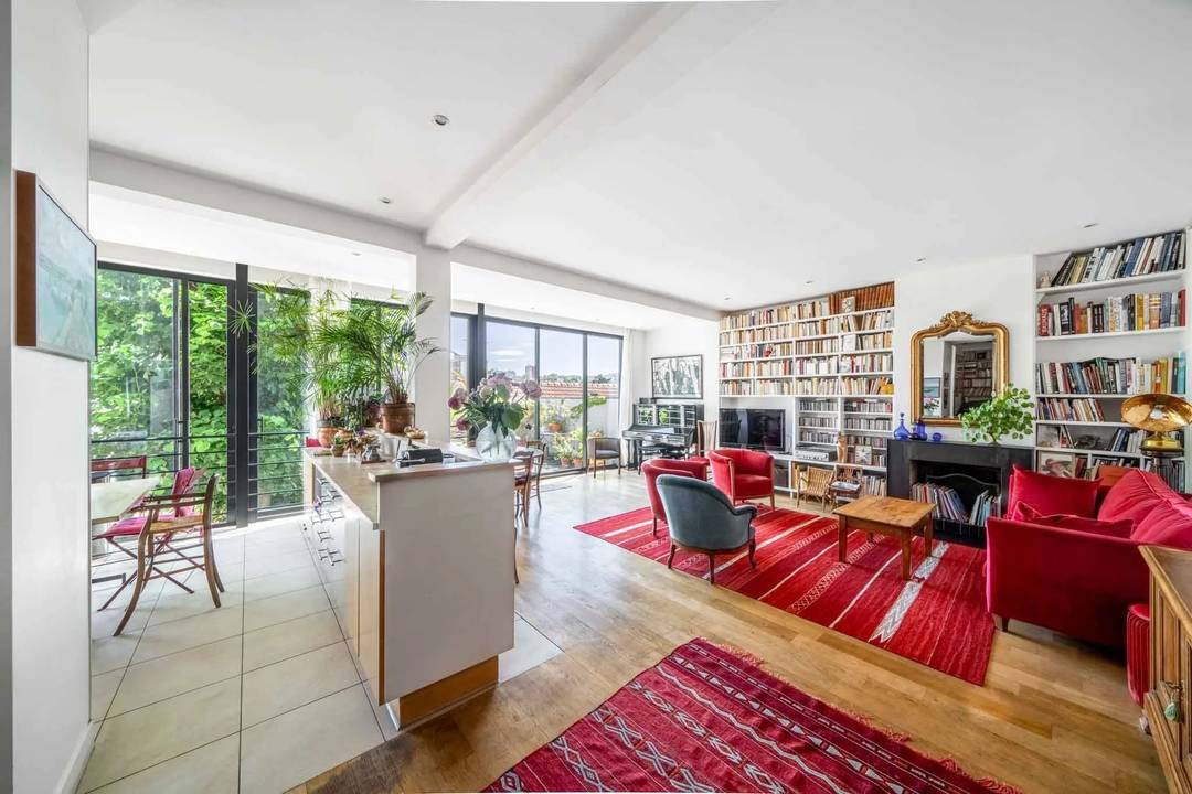 Bien d'exception avec jardin et terrasse - Gentilly