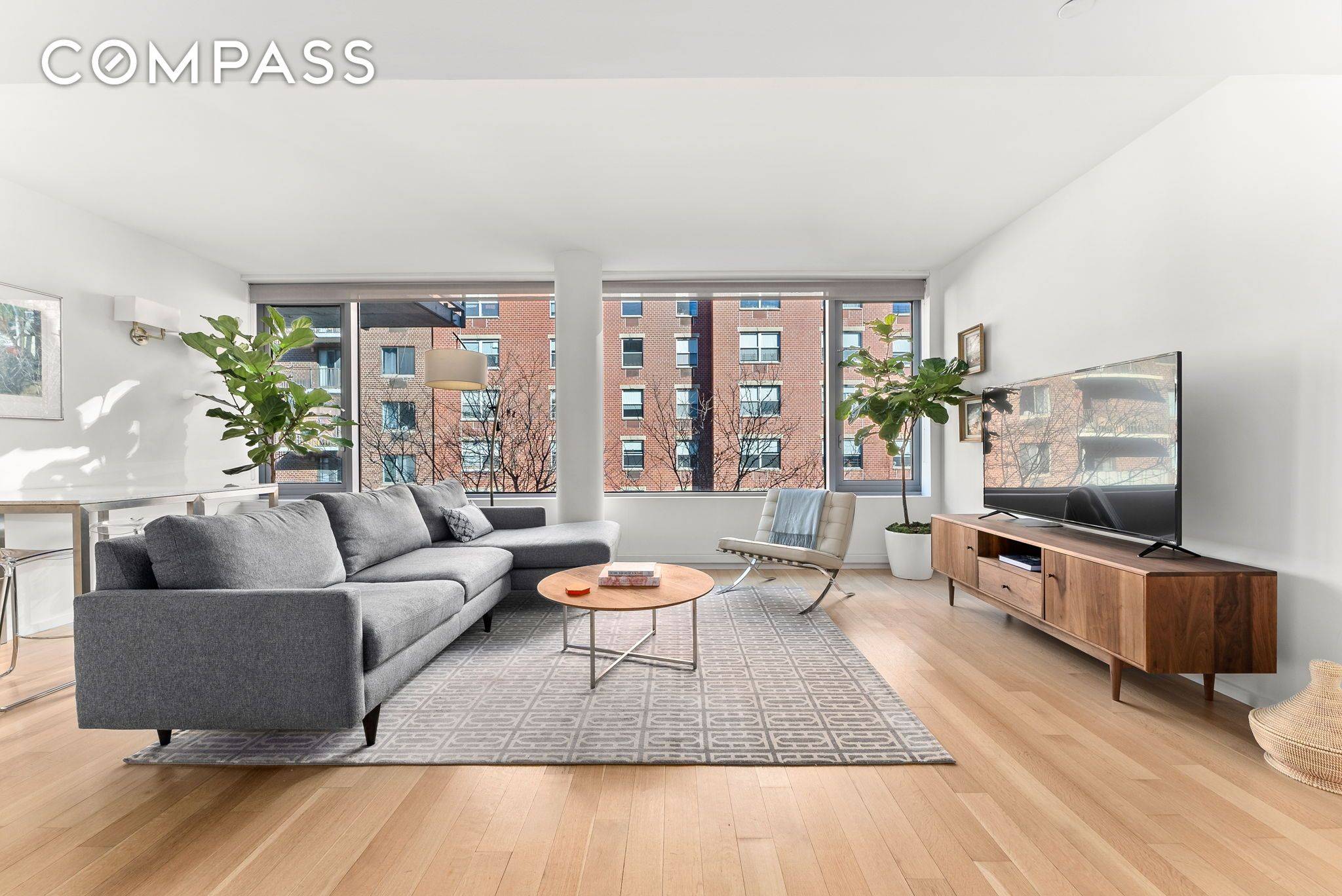 Space, Light, Location, Modern !