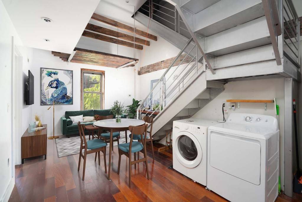 Magnificent TRIPLEX IN THE HEART OF BUSHWICK !