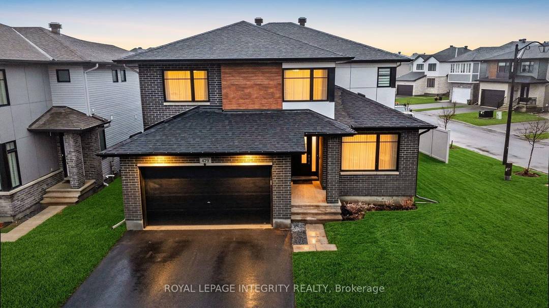 Welcome to 429 Gidran Circle, a truly exceptional 2 storey detached home set on a premium corner lot in one of the area's most sought after neighbourhoods.