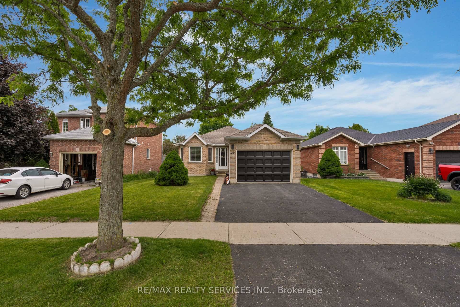 North Barrie Bungalow Ideal for First Time Buyers !