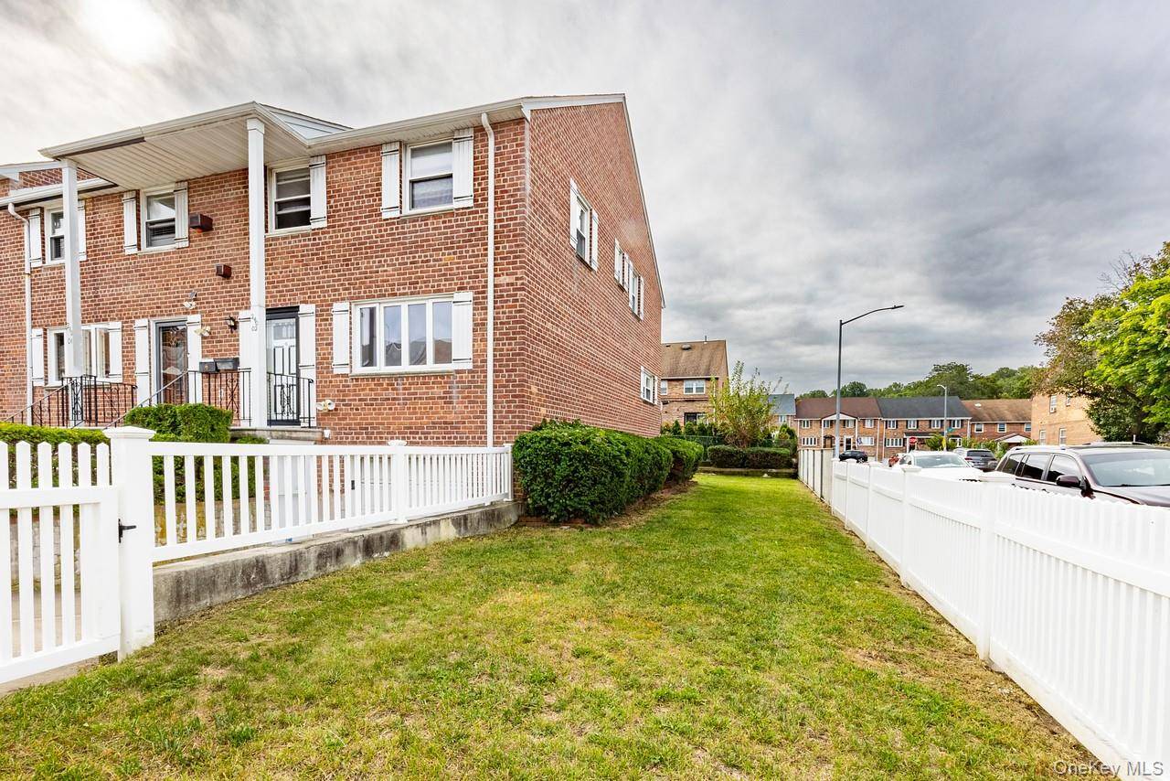 Whole house completely newly renovated, new finished basement, new 3 bath.