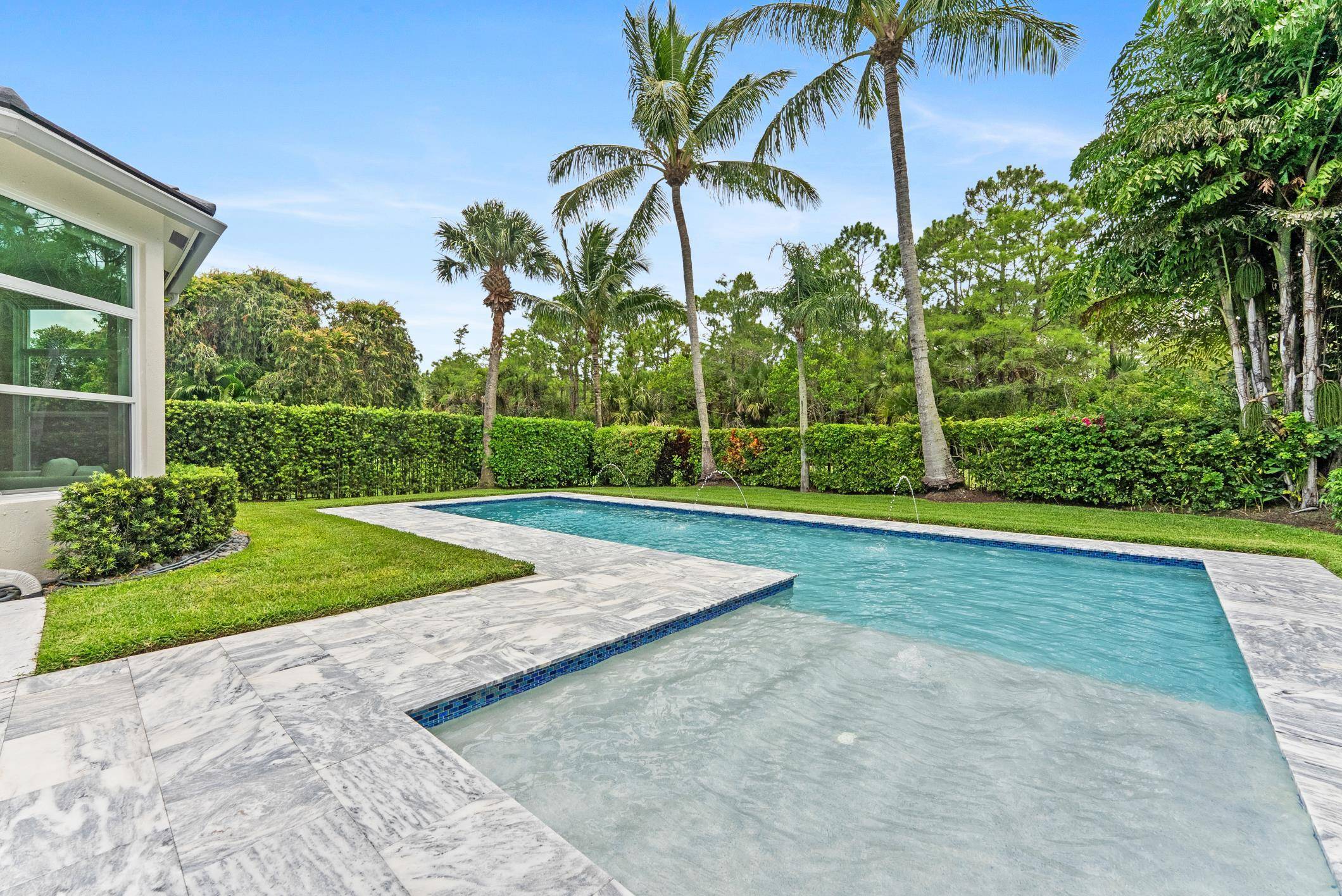 Furnished off season short term rental available for a minimum 4 month term.