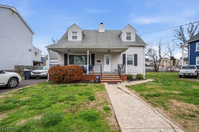 This property presents a unique opportunity for homeowners in Bound Brook !