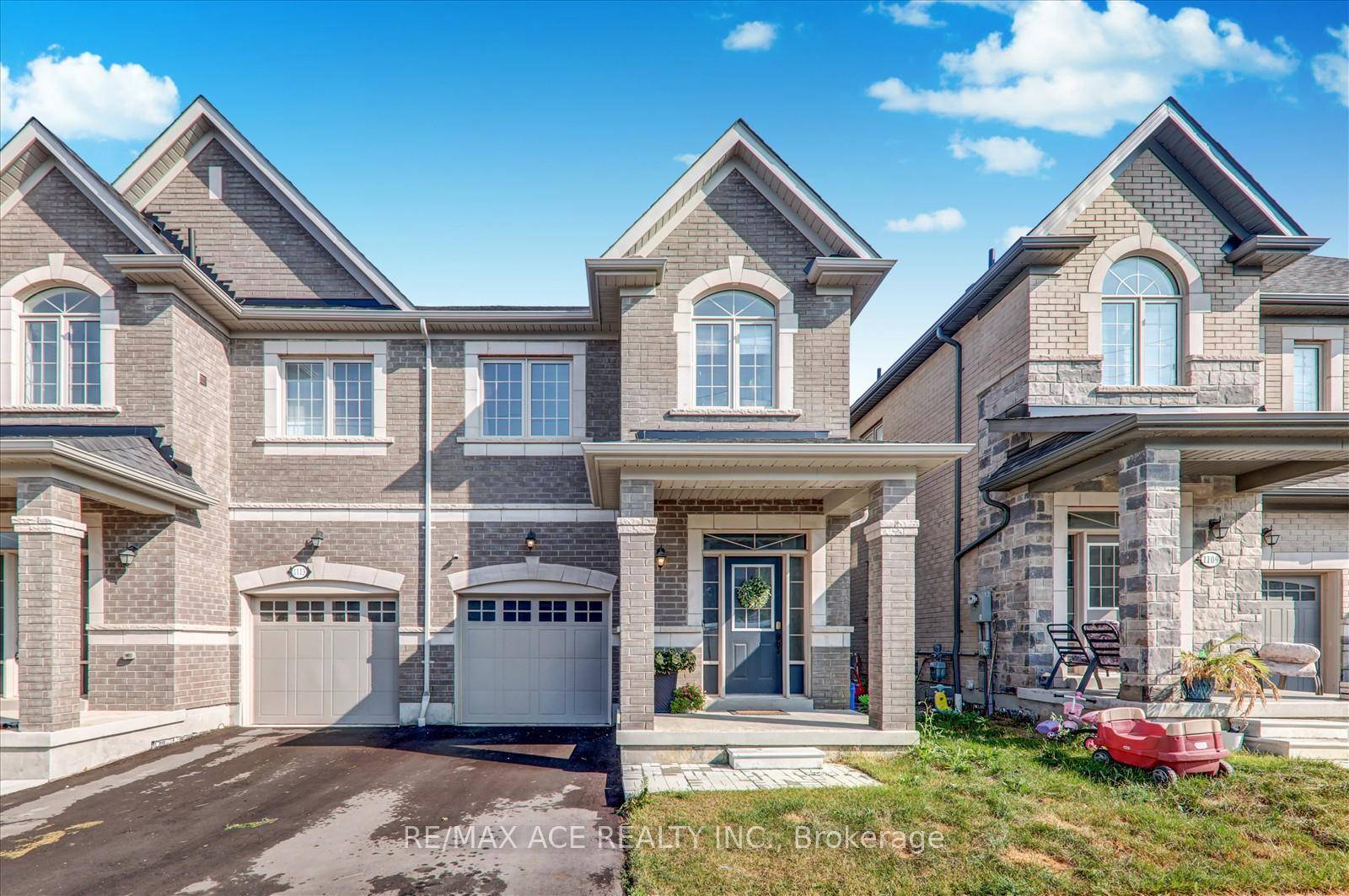 Discover this move in ready semi detached gem tucked away in a peaceful, newly developed community an ideal place to raise a family.