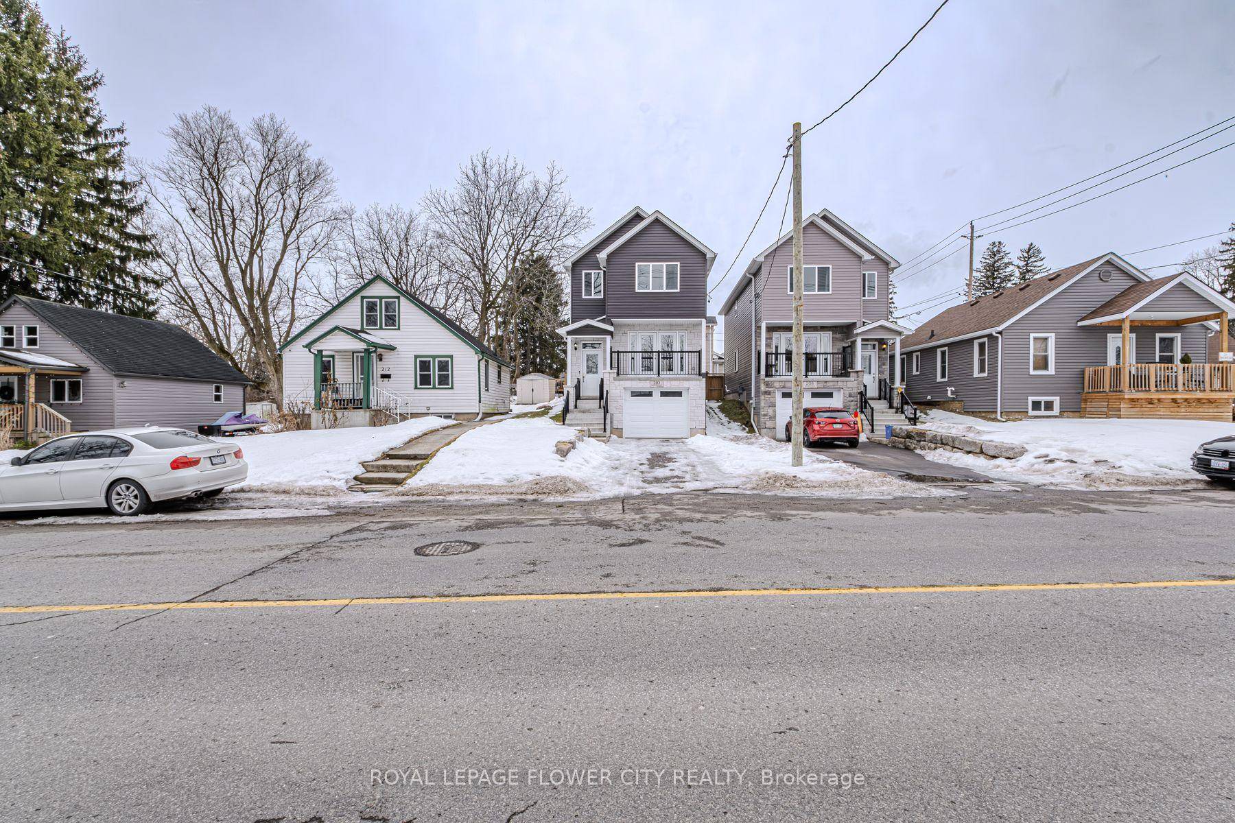 Welcome to 210 Queen St., Simcoe.