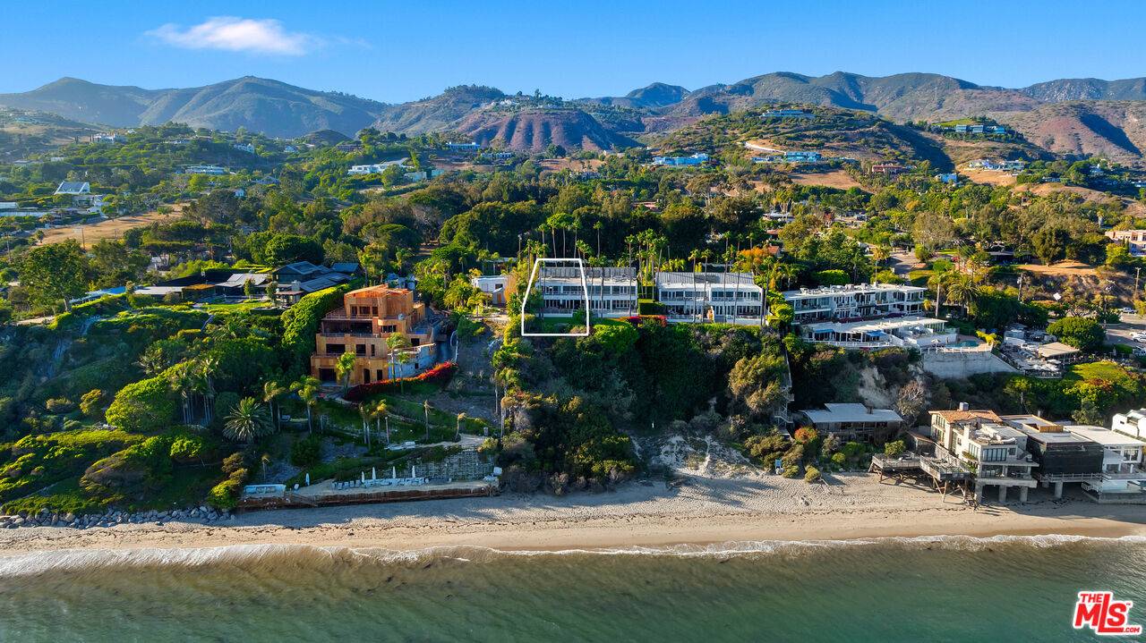 27428  Pacific Coast Highway 4BR Malibu La