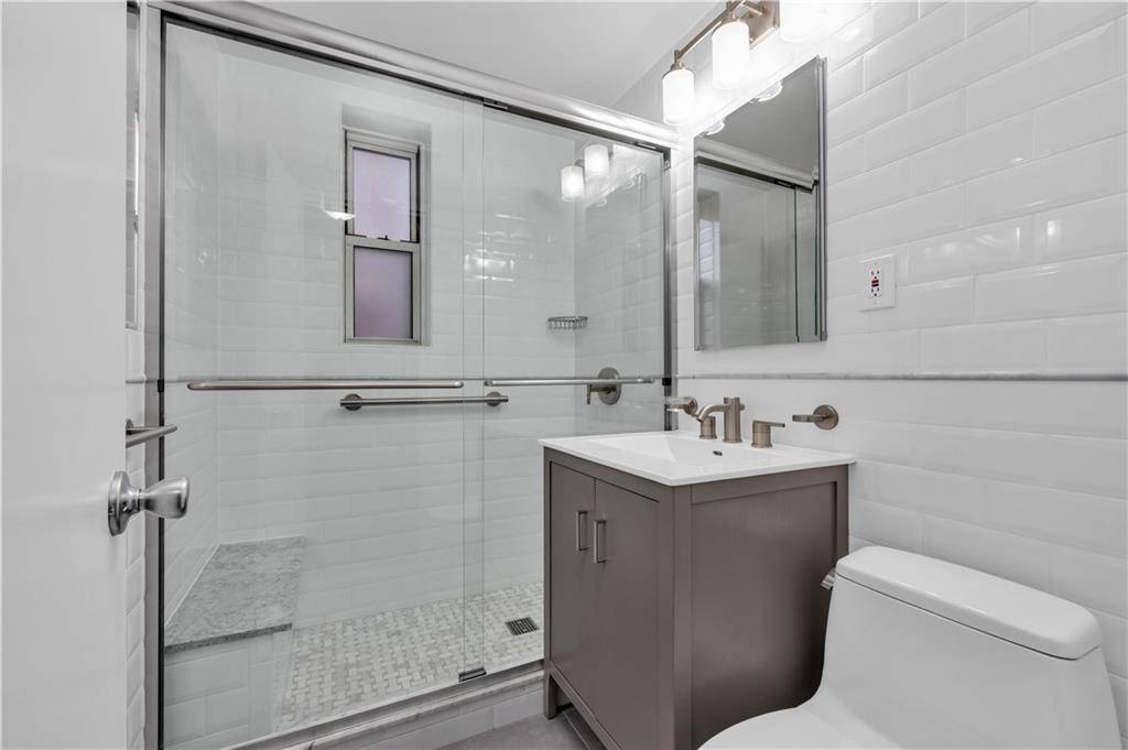 Discover the perfect blend of modern comfort and urban convenience in this charming 1 bedroom, 1 bathroom corner apartment nestled in the heart of Windsor Terrace.