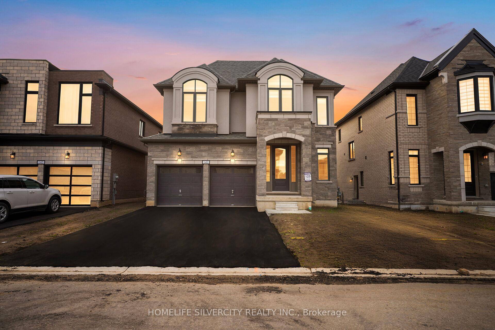 Welcome to 149 Harwood Ave, brand new, never lived In, located in one of the most desirable neighborhoods in Woodstock.