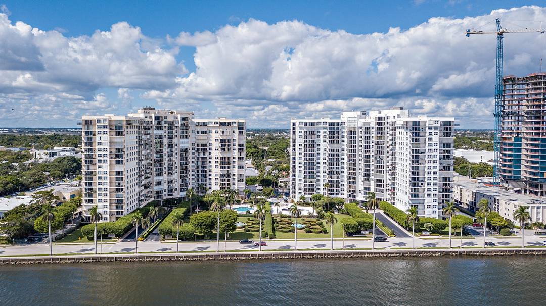 Enjoy sweeping Intracoastal and Ocean views from fabulous, fully renovated 2BD 2BA condo featuring split bedrooms and a brilliantly designed ''hidden'' office space seamlessly integrated offering an expansive, functional workspace.