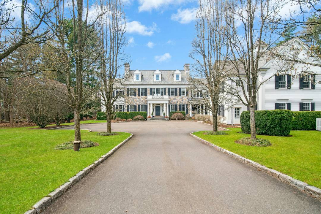 Spend the summer in beautiful Connecticut by the pool, or enjoy beaches and boating on the Long Island Sound, just 6 miles away from this elegant and stately 7 bedroom ...