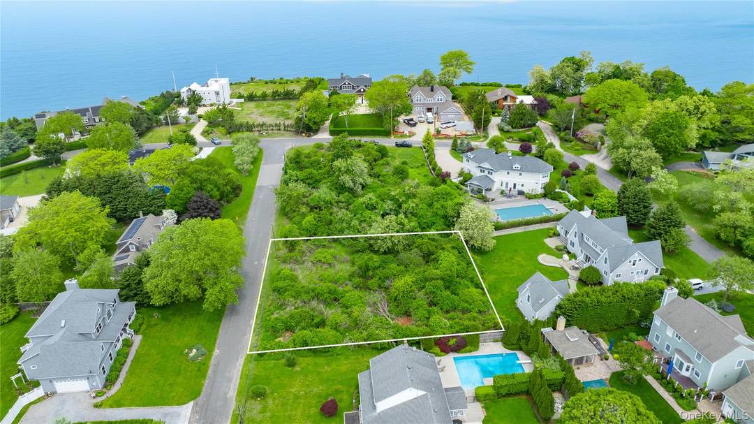 Prime Vacant Land in Eastern Shores Association Build your dream home in the sought after Eastern Shores Association community, where members enjoy exclusive access to a stunning, private Long Island ...