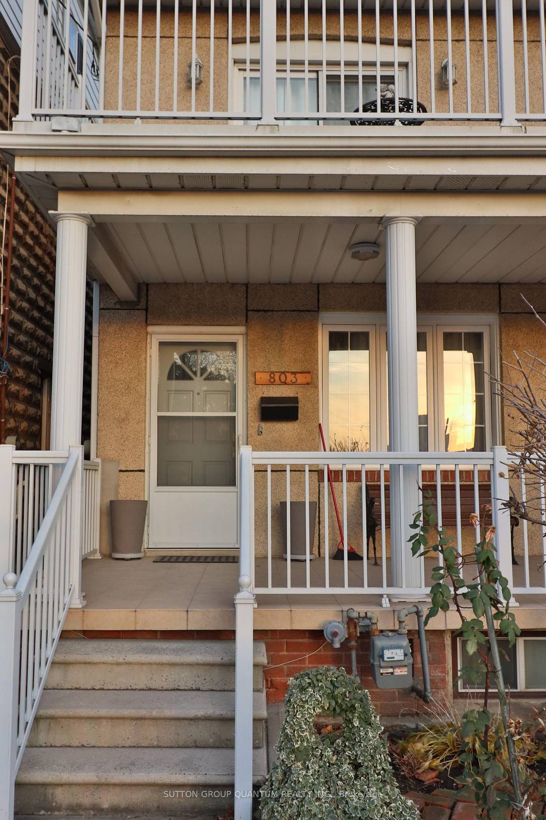 Welcome to this updated 3 bedroom home in Wallace Emerson.