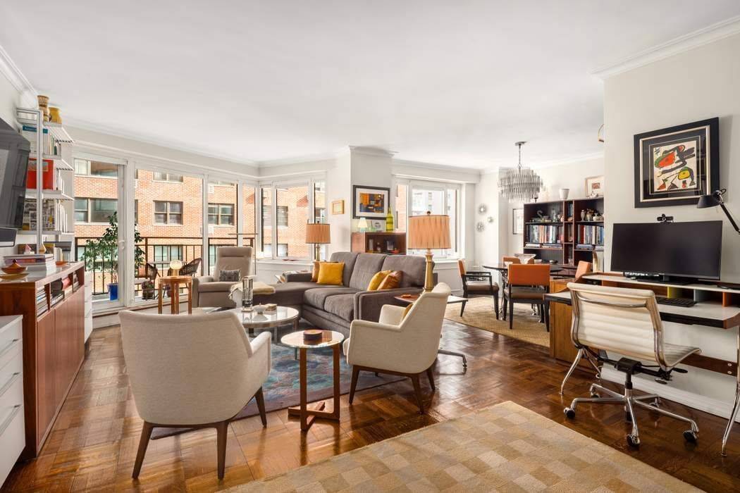 Unrivaled Luxury at 60 Sutton Place South This elegant and spacious one bedroom residence with two full baths is now available at 60 Sutton Place South.