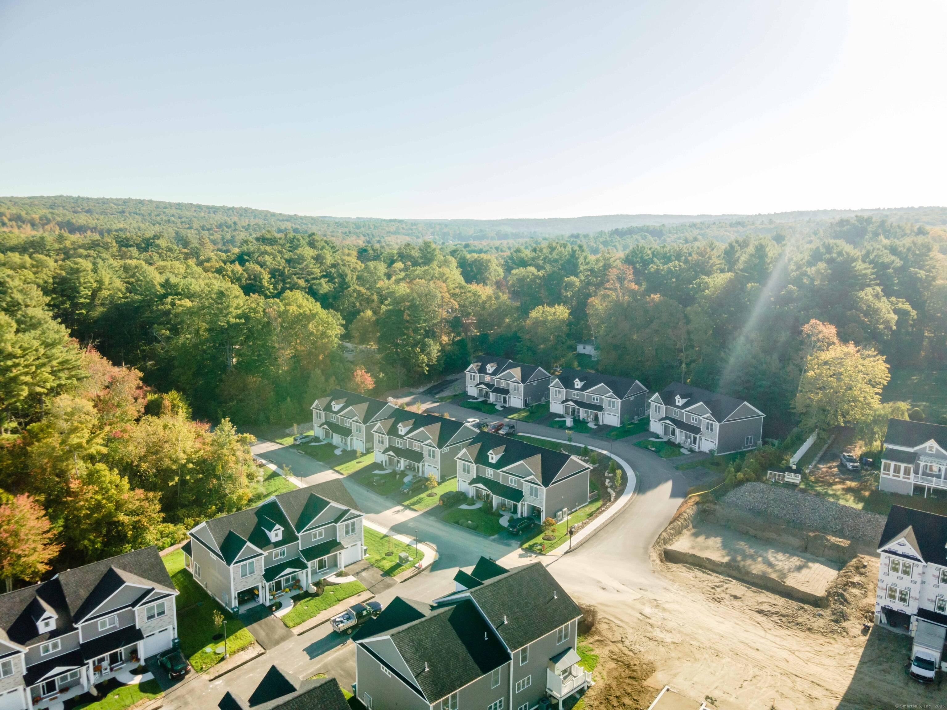 BEAUTIFUL CUSTOM BUILT CONDOMINIUMS IN A SCENIC AREA OF DAYVILLE !