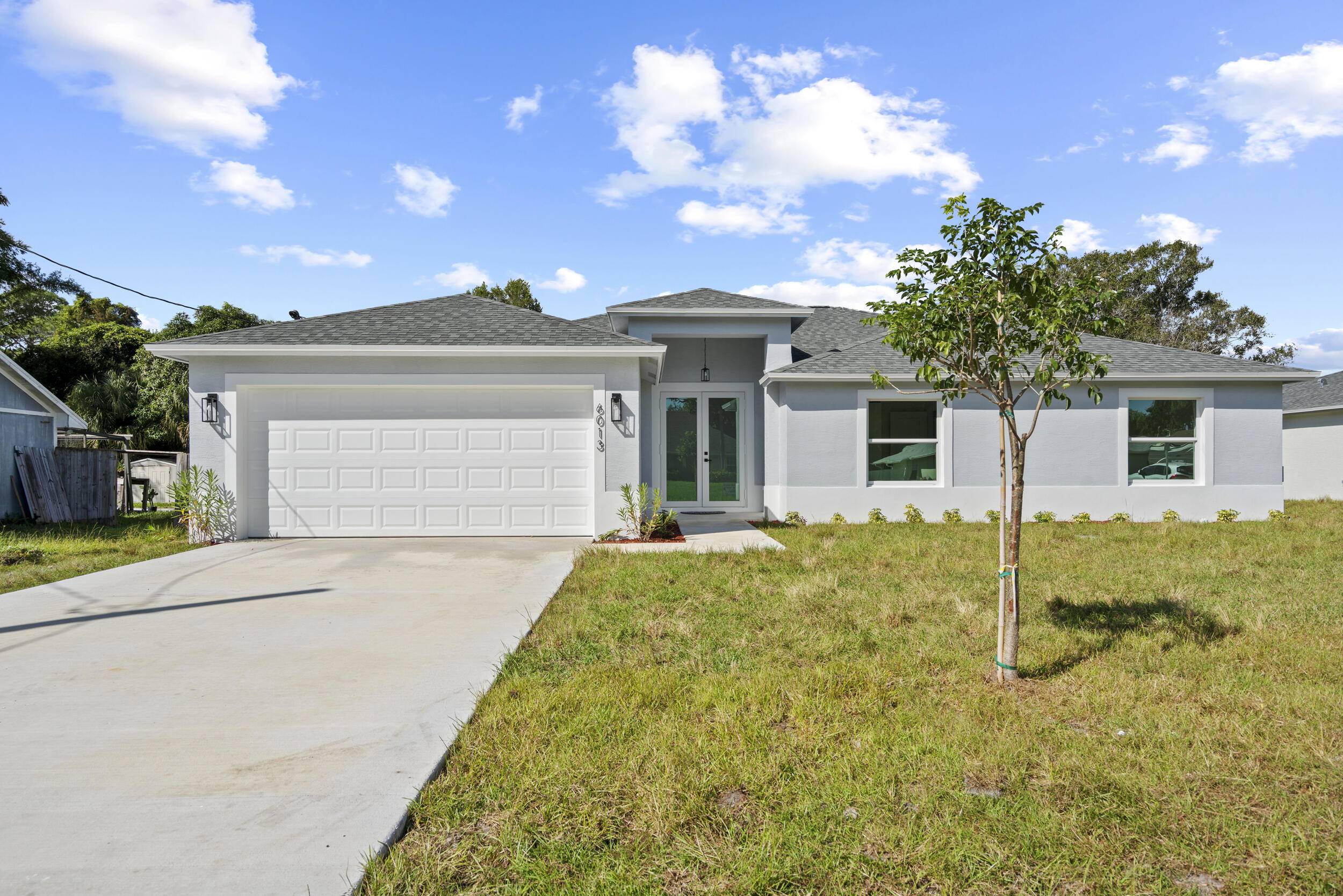 New Home MOVE IN READY ! No HOA !