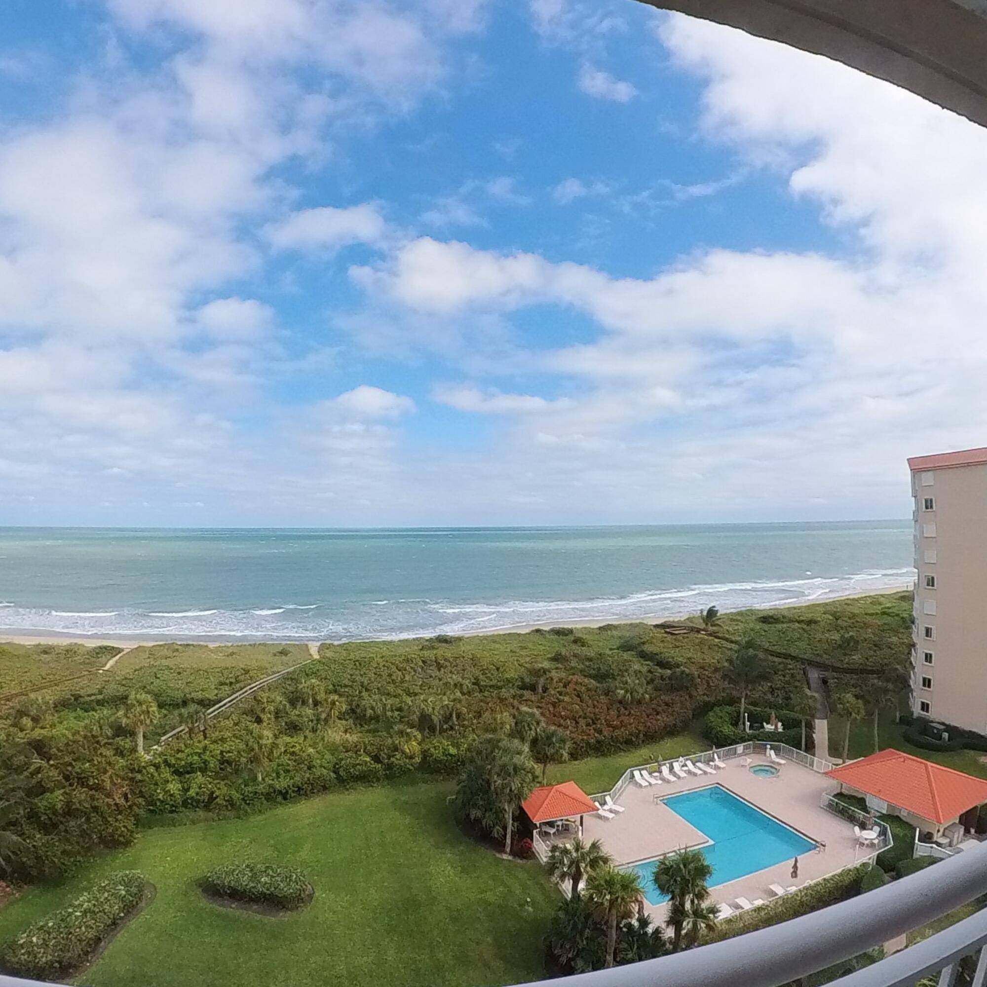Escape to paradise in this 9th floor condo located in the sought after Hibiscus by the Sea community on Florida's Treasure Coast.