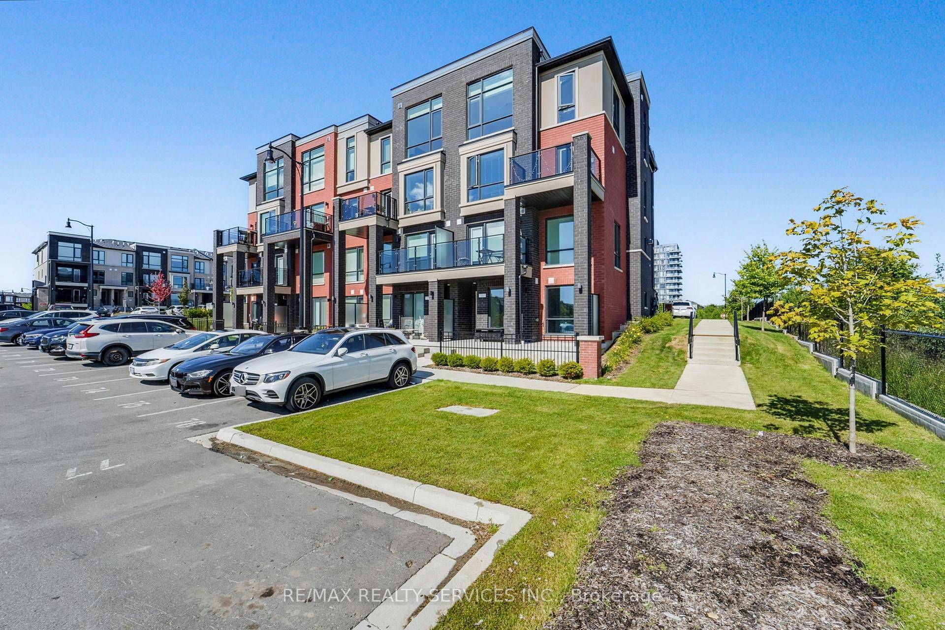 Welcome to This Stunning End Unit Townhome by Rosehaven Homes in Northwest Brampton !