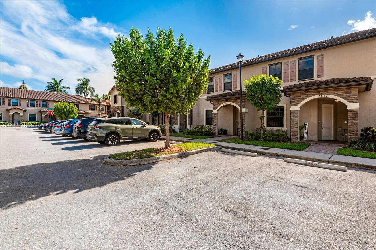 Beautiful and spacious 3 bedroom, 2.