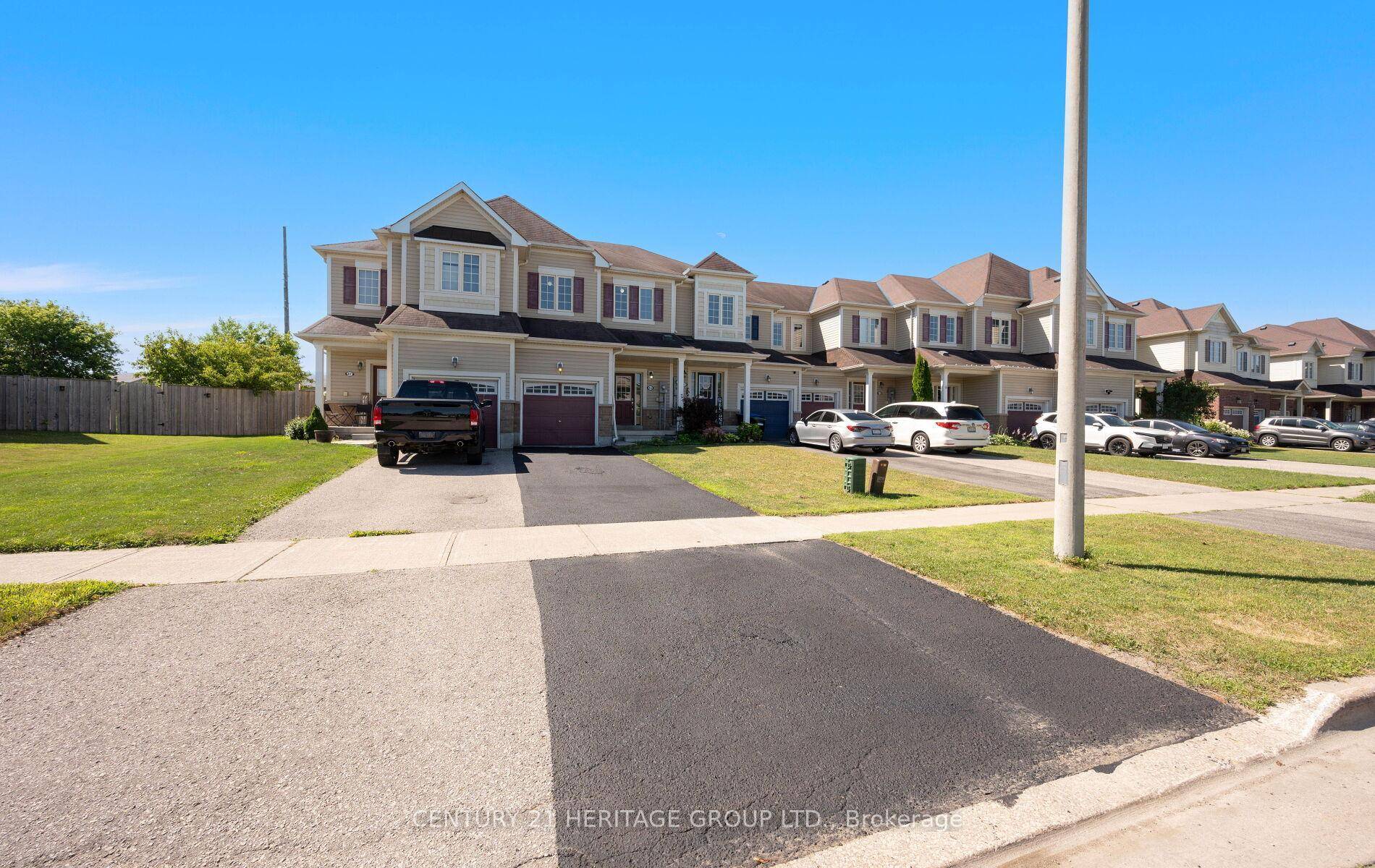 A Stylish Home amp ; Smart Investment Opportunity !