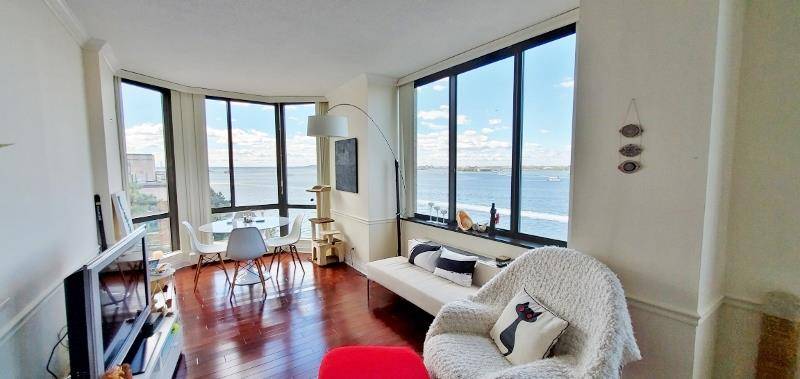 S W corner waterfront Bldg with terrace on the Hudson River with balcony.
