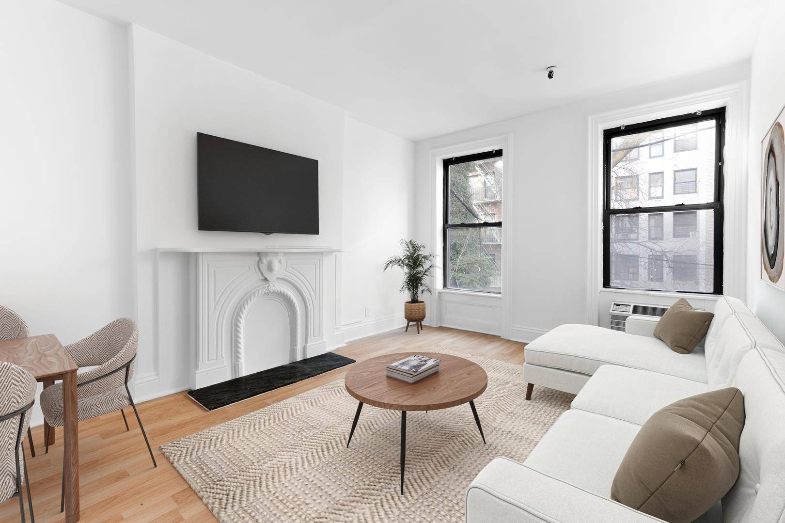 This beautifully maintained 1 bedroom apartment offers a bright and spacious living experience in the heart of Hell s Kitchen, one of New York City s most desirable neighborhoods.