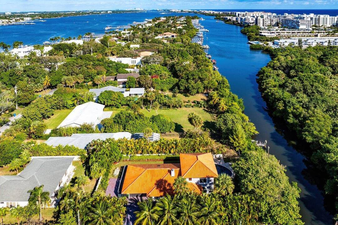 A Rare Waterfront Value on Hypoluxo Island The Lowest Priced Coastal Waterfront Home on the Market in All of Palm Beach County.