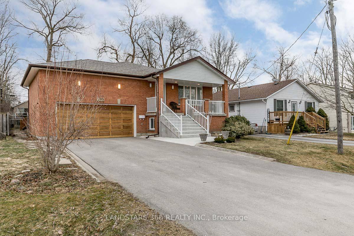 Super Large Upper Level Three Bedrooms Unit With Separate Entrance, Own Laundry.