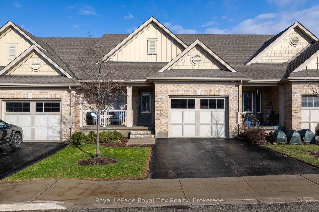Welcome to this exceptional bungaloft in Charleston Homes' prestigious Noble Ridge community where refined living meets a peaceful, nature rich setting in the heart of Rockwood.