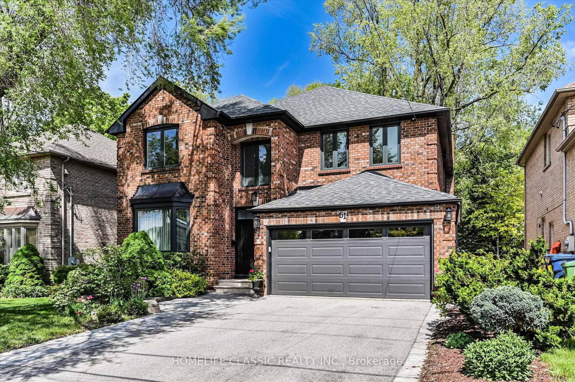 Stunning Renovated 5 Bedroom Custom Home on a Picturesque Ravine Lot with Walk Out Basement.