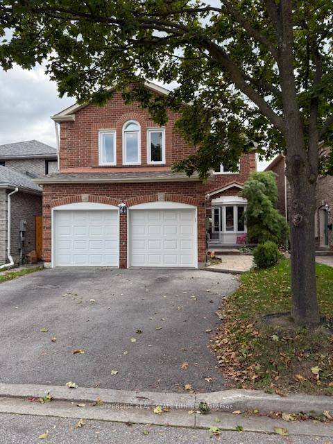 This Recently Renovated 4 Bedroom 2300 Sq Ft Home Sits On A Mature Treed Landscaped Lot In The High Demand Bathurst amp ; Clark Community Of Springfarm.