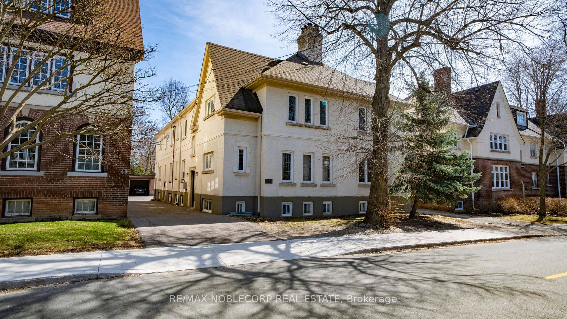 Discover 809 811 Duplex Avenue, A Rare Opportunity To Own A Multiplex In The Prestigious Lytton Park Community Of Toronto.