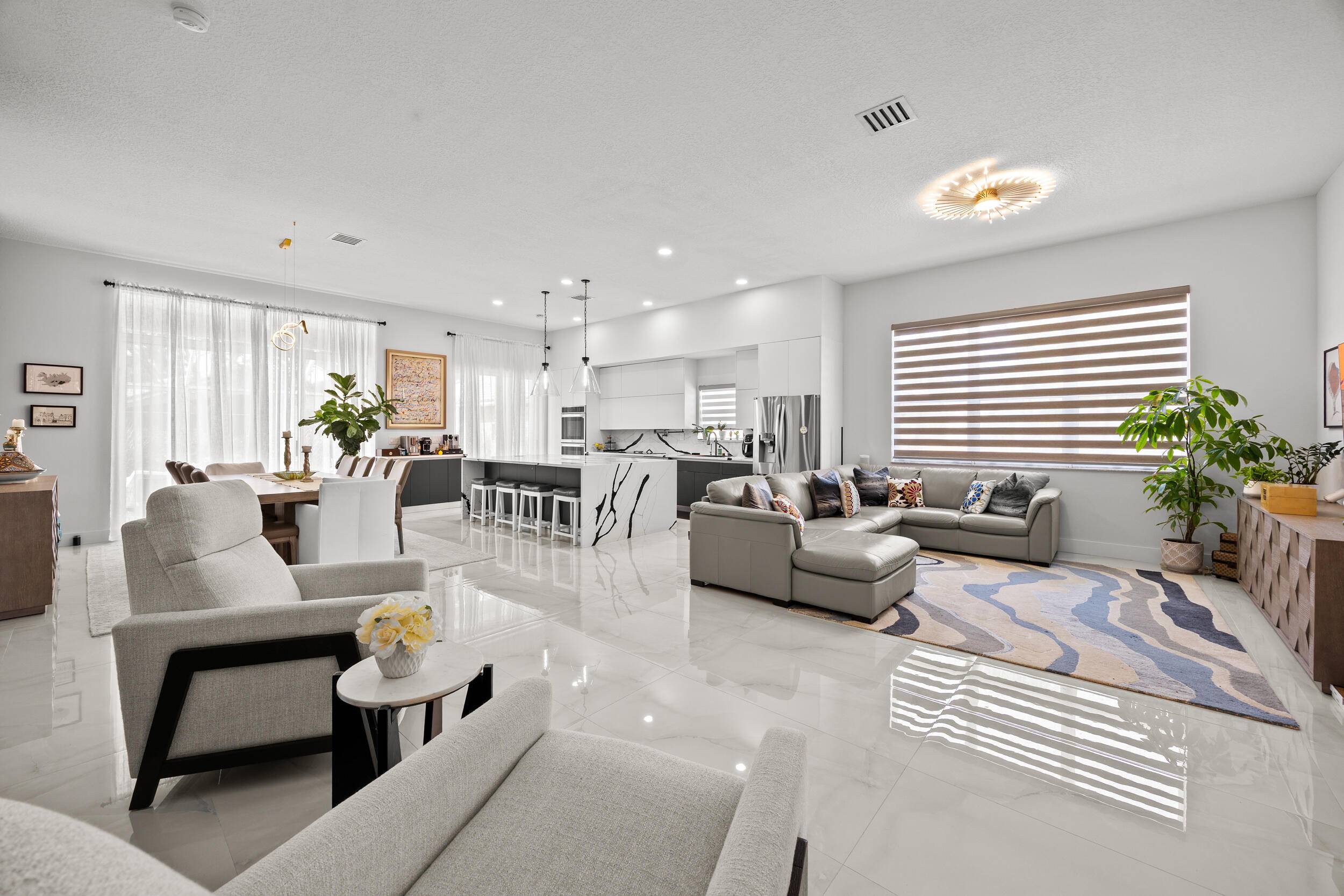 Welcome to Ponte Vecchio, Boynton Beach's premier 55 community !
